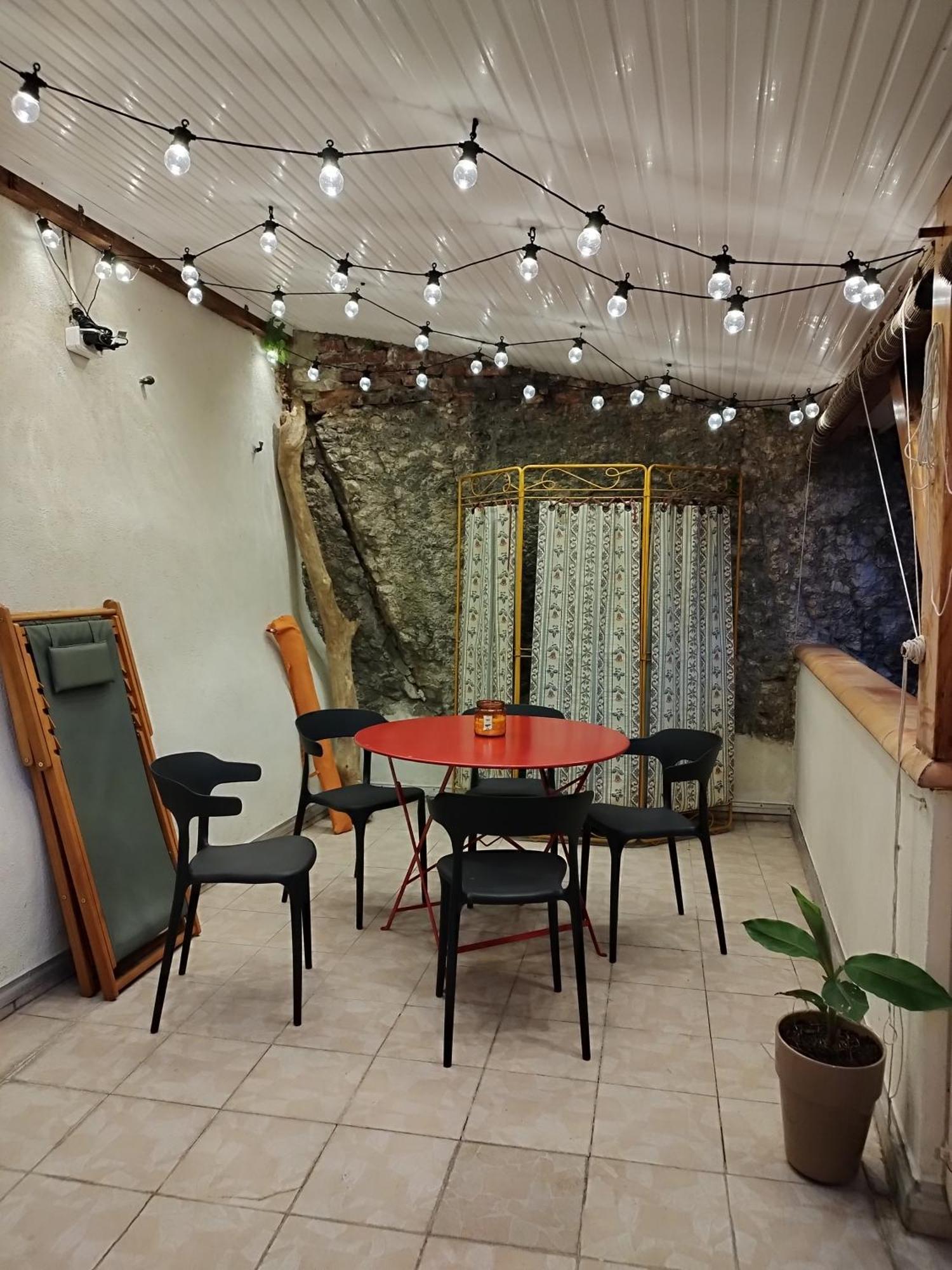 Par Saint Georges ! Apartment Cahors Room photo